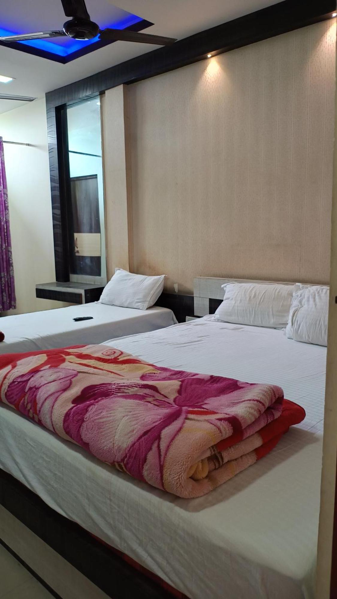 Hotel Srimanta Sankardev Majuli エクステリア 写真