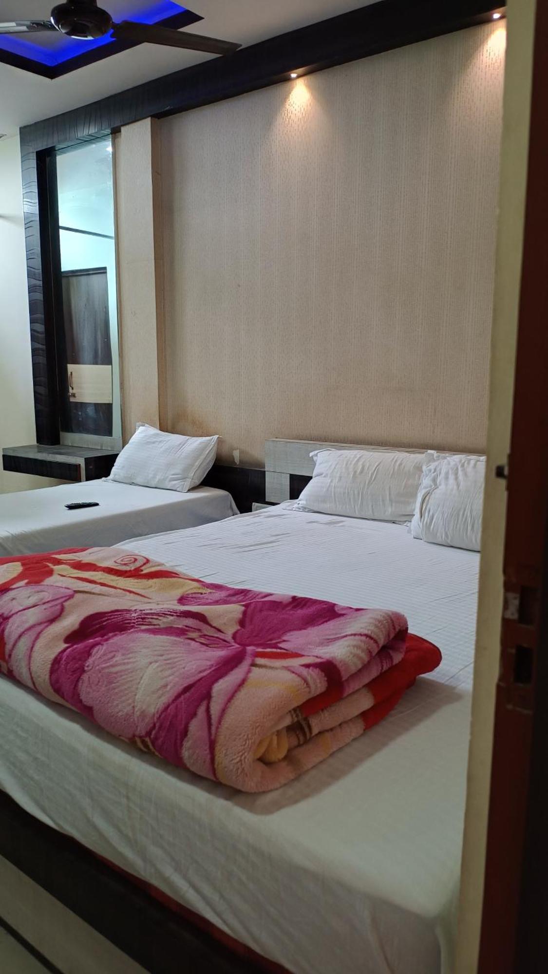 Hotel Srimanta Sankardev Majuli エクステリア 写真